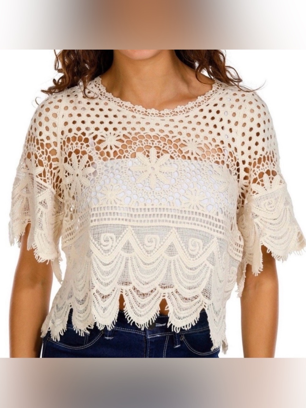 Rebellion Women's Cream Lace Crop Top